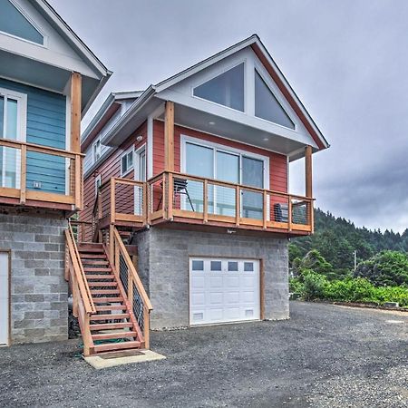 Chic Beachfront Abode With Balcony And Beach Access! Яхатс Экстерьер фото